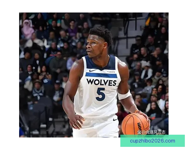 受右膝炎症影响森林狼主帅透露爱德华兹已重返训练复出时间未定 受右膝炎症影响森林狼主帅透露爱德华兹已重返训练复出时间未定