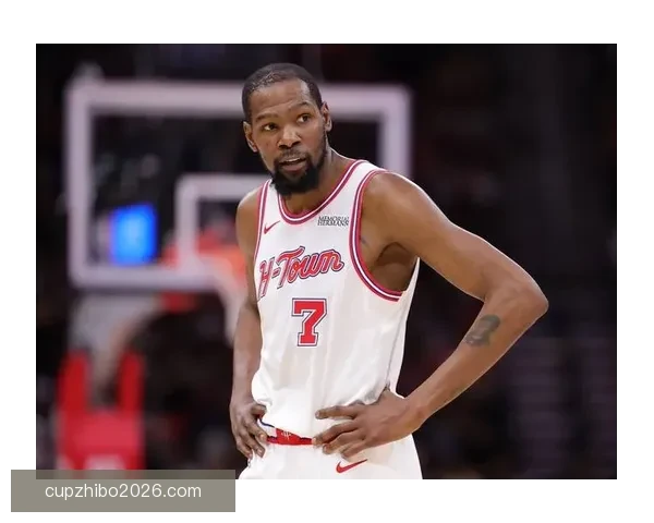 乌度卡称球队整体执行到位 杜兰特外线手感一般仍能影响比赛